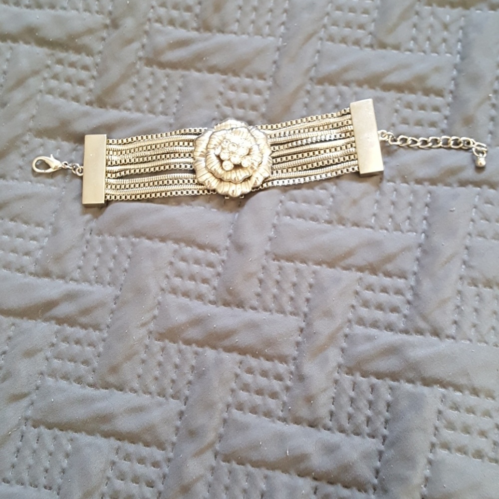 Premier design bracelet